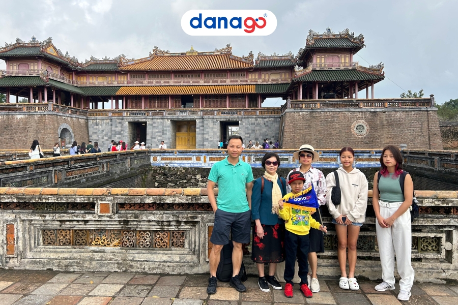 CỔNG NGỌ MÔN KINH THÀNH HUẾ CỔNG NGỌ MÔN KINH THÀNH HUẾ