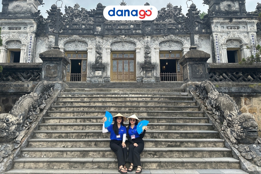 KINH NGHIỆM DU LỊCH HUẾ KINH NGHIỆM DU LỊCH HUẾ
