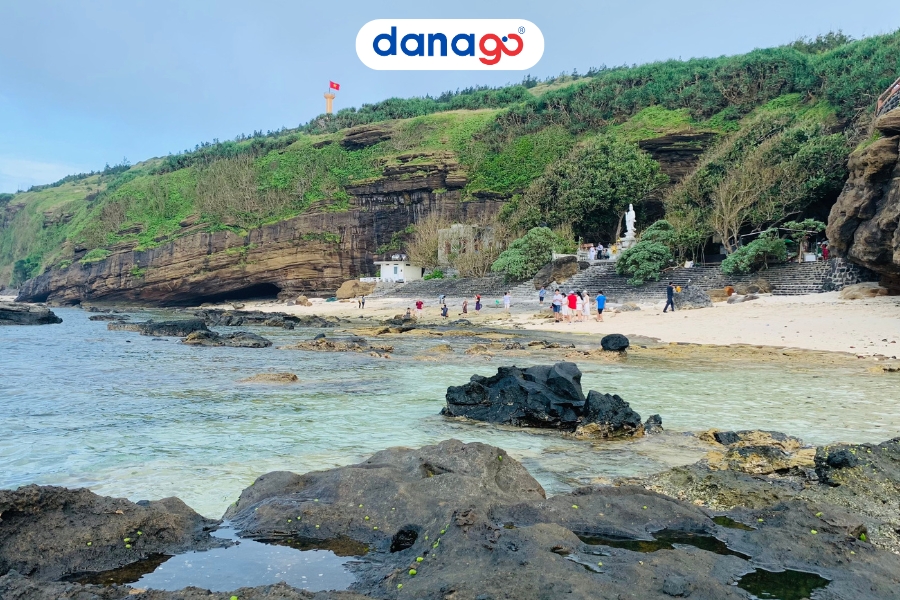 Cảnh đẹp chùa Hang - Lý Sơn Cảnh đẹp chùa Hang - Lý Sơn