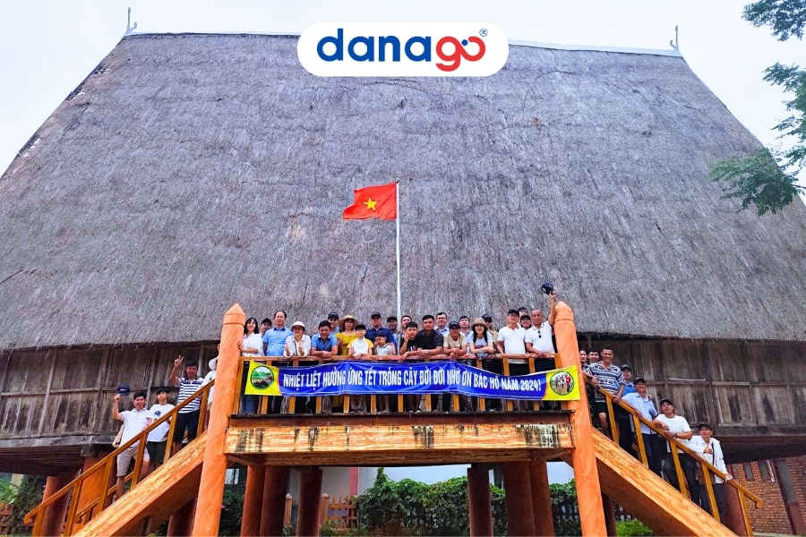 Nhà Rông Kon Klor - du lịch Măng Đen Nhà Rông Kon Klor - du lịch Măng Đen