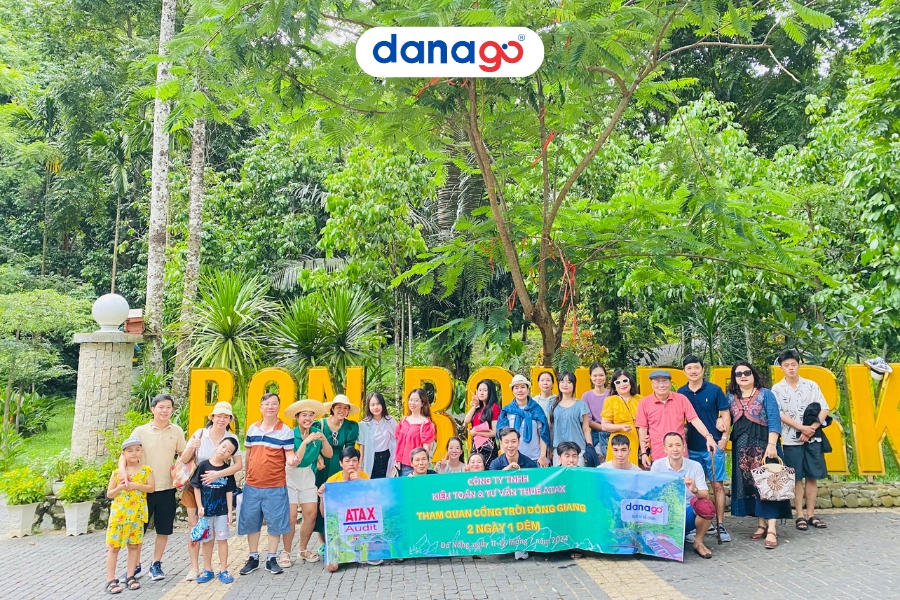 Du khách của DANAGO tham quan rừng Bòn Bon Du khách của DANAGO tham quan rừng Bòn Bon