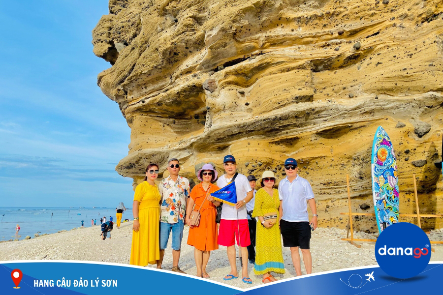 Hang Câu tour Lý Sơn 2 ngày 1 đêm Hang Câu tour Lý Sơn 2 ngày 1 đêm