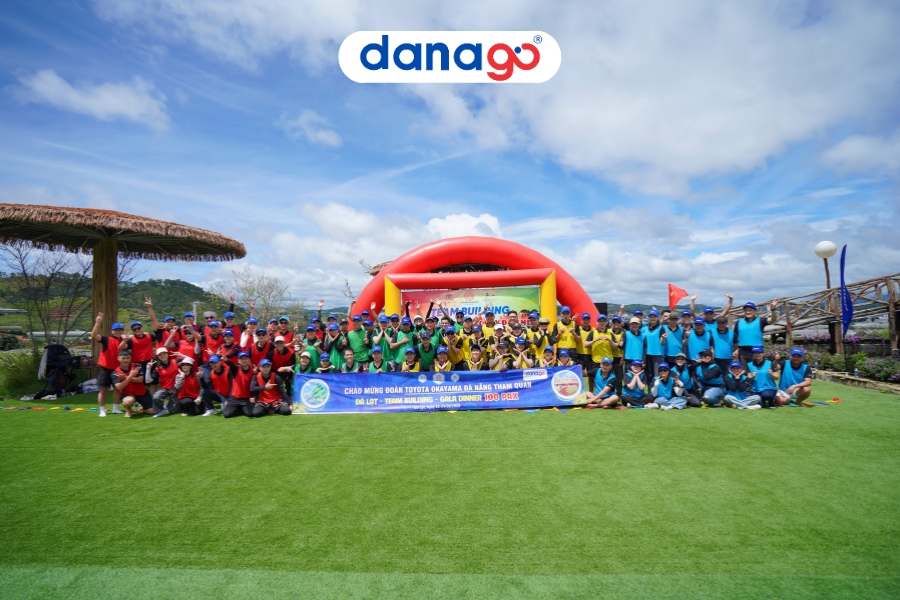 DANAGO tổ chức Teambuilding cho đoàn Toyota 100 khách