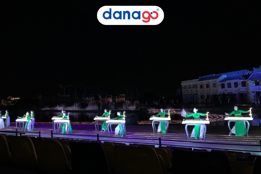 Show diễn Ký Ức Hội An tour Đà Nẵng 4 ngày 3 đêm Show diễn Ký Ức Hội An tour Đà Nẵng 4 ngày 3 đêm