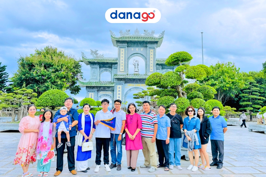 Tour du lịch Đà Nẵng 2 ngày 1 đêm - tham quan chùa Linh Ứng TOUR DU LỊCH ĐÀ NẴNG
