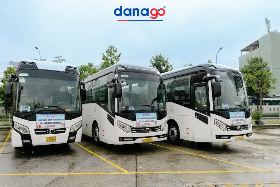 Thuê xe du lịch 16 chỗ Đà Nẵng giá rẻ 2027